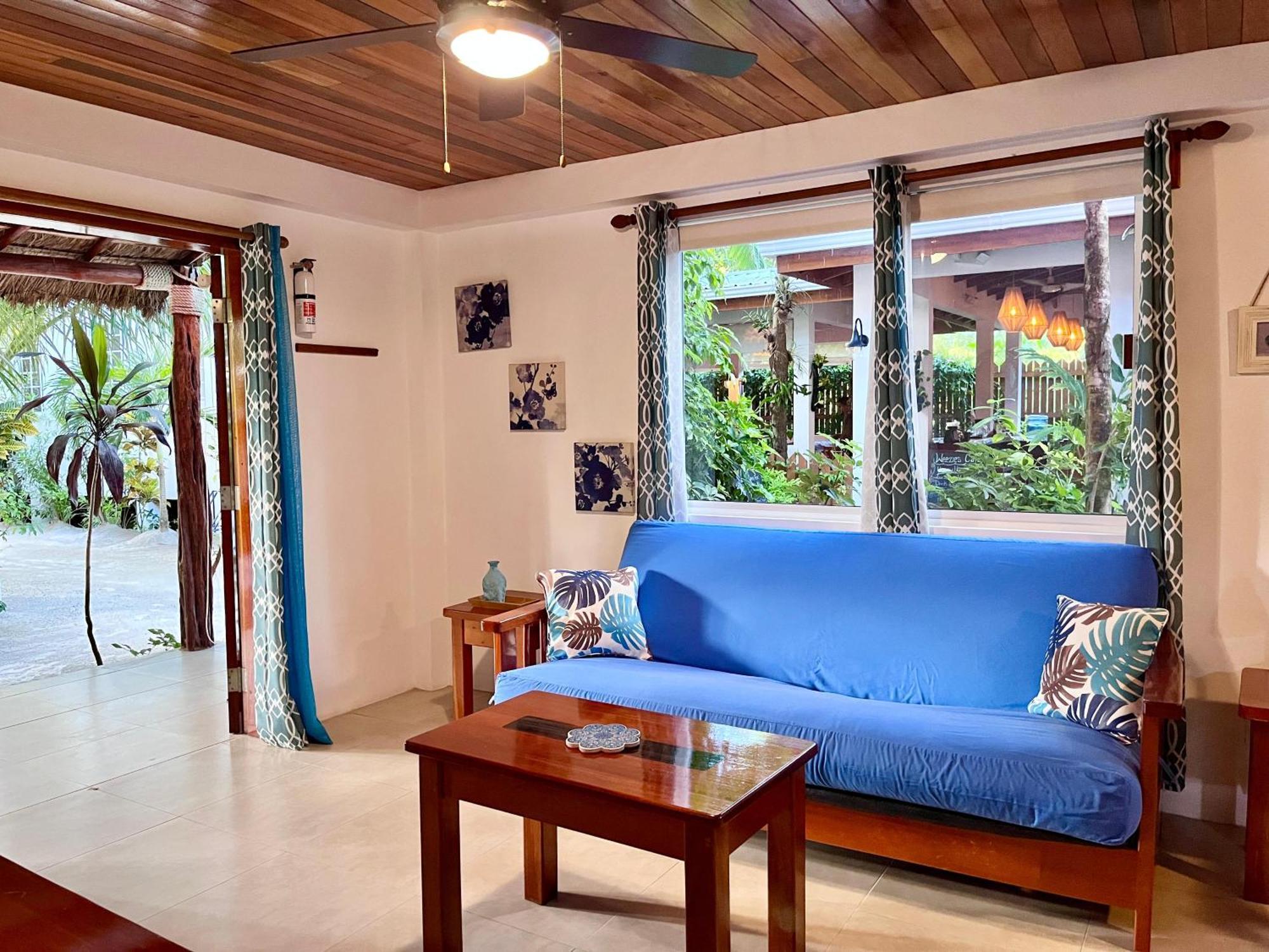 קיי קולקר Palmetto Garden Cottage מראה חיצוני תמונה